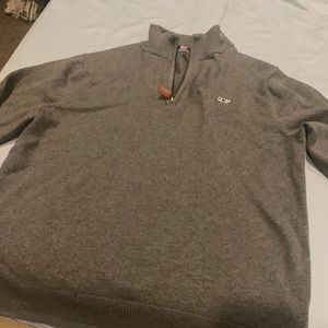 Vineyard Vines boys sweater